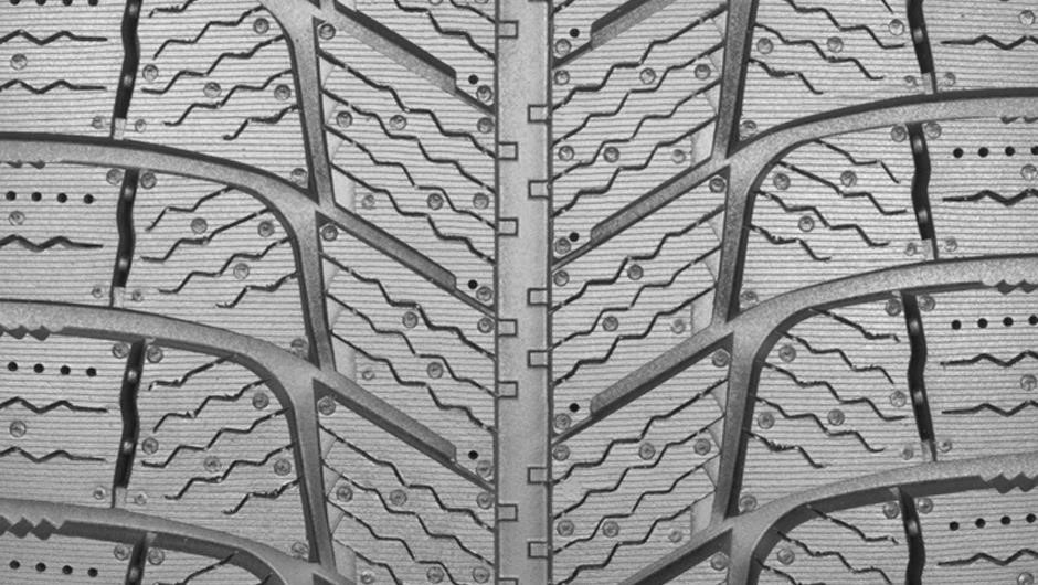 Michelin X Ice XI3 225/60R17 99H BSW | Best One Tire